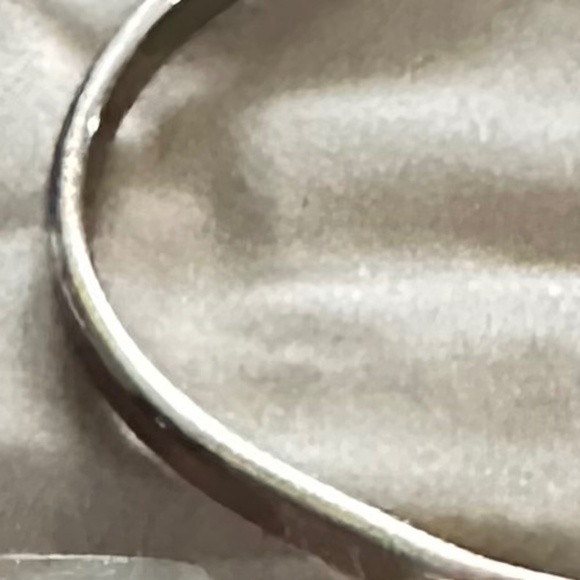 2/$15 Rose & Silver 2 tone, bangle bracelet, “Soul Sisters” - Picture 14 of 14